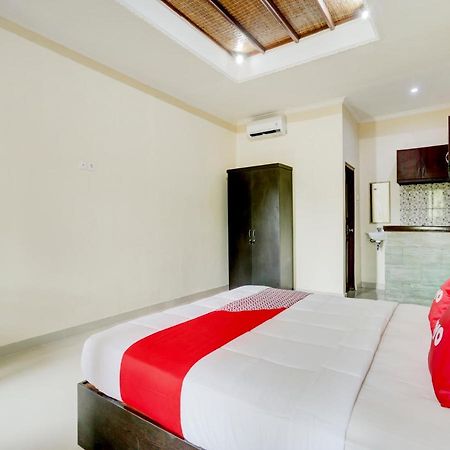 OYO 90711 Blembong Homestay Jimbaran  Luaran gambar