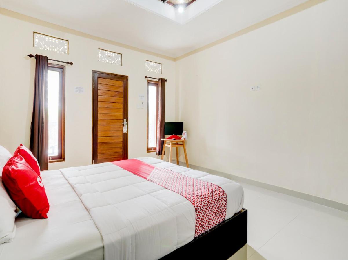 OYO 90711 Blembong Homestay Jimbaran  Luaran gambar